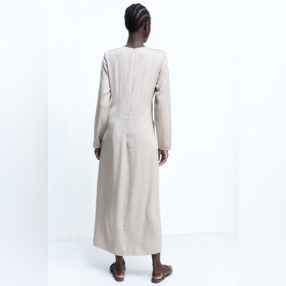 MAMA DRAPED KNOT-DETAIL SATIN DRESS - Picture 4 of 8